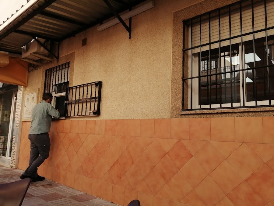 CAFETERIA BAR EMILIO