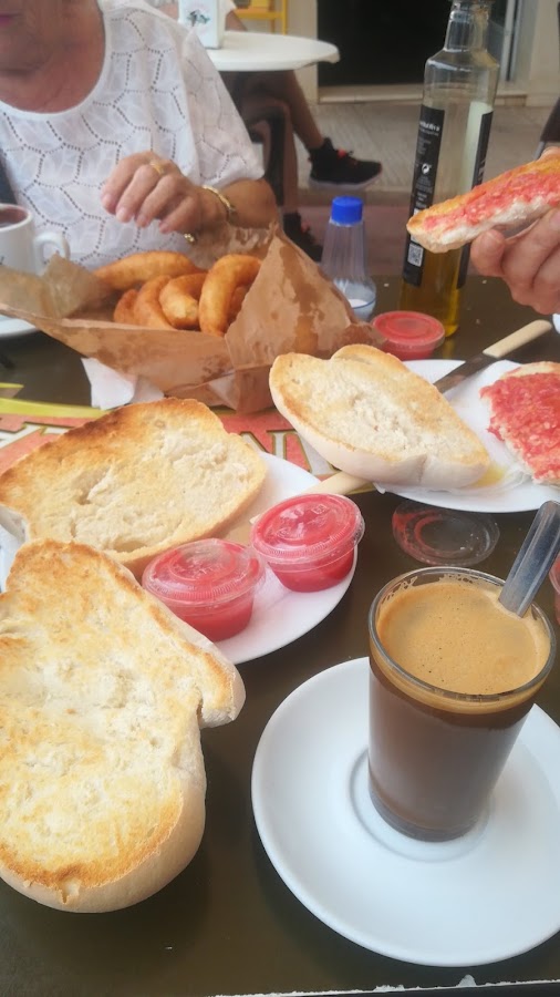 Cafetería La Merendola