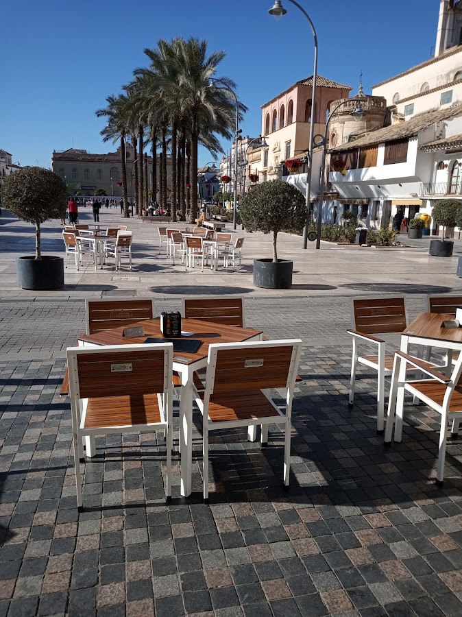 Cañas y tapas El Central ecija