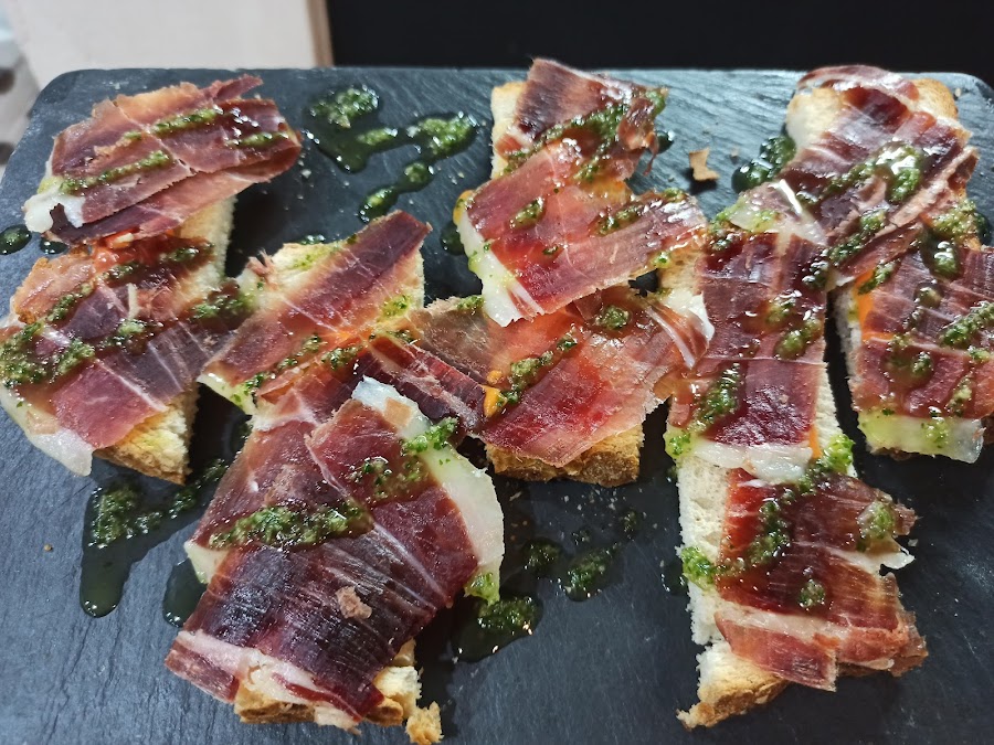 Bar restaurante Nueve