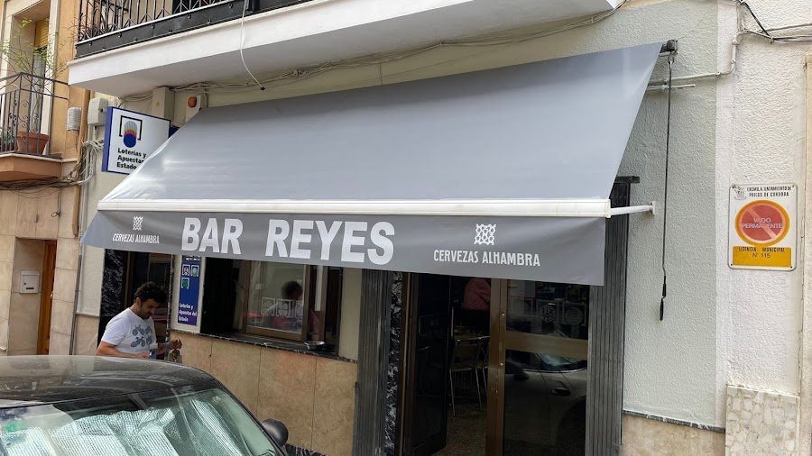 BAR REYES