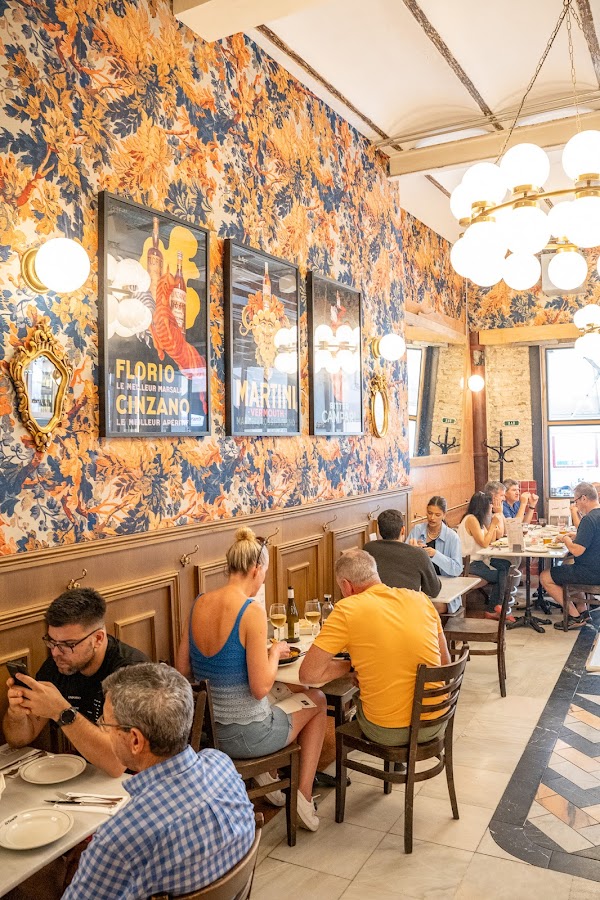 El Favorito - Bar de tapas | El Arenal, Sevilla