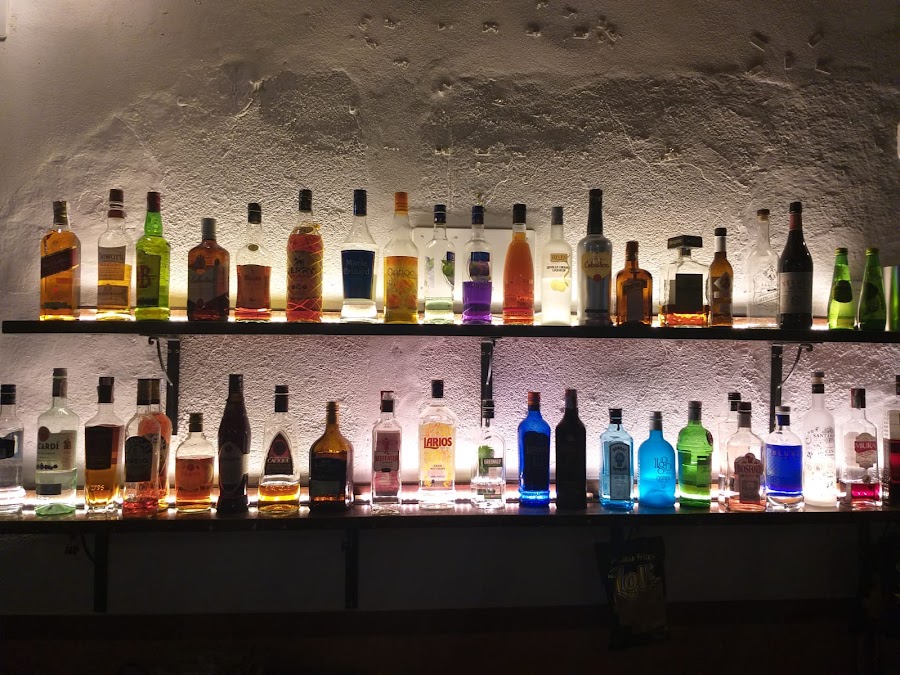 EL PARAISO Cafeteria Bar