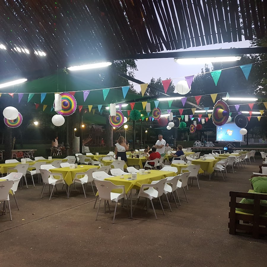 LOS JUNCOS SOCIEDAD RECREATIVA