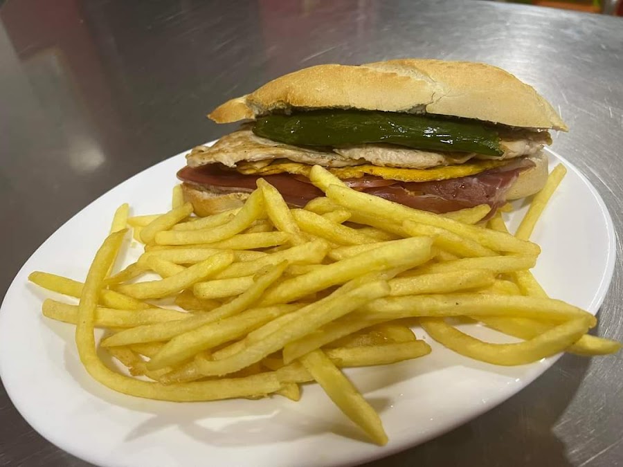 Pizzería Pepín y yolanda