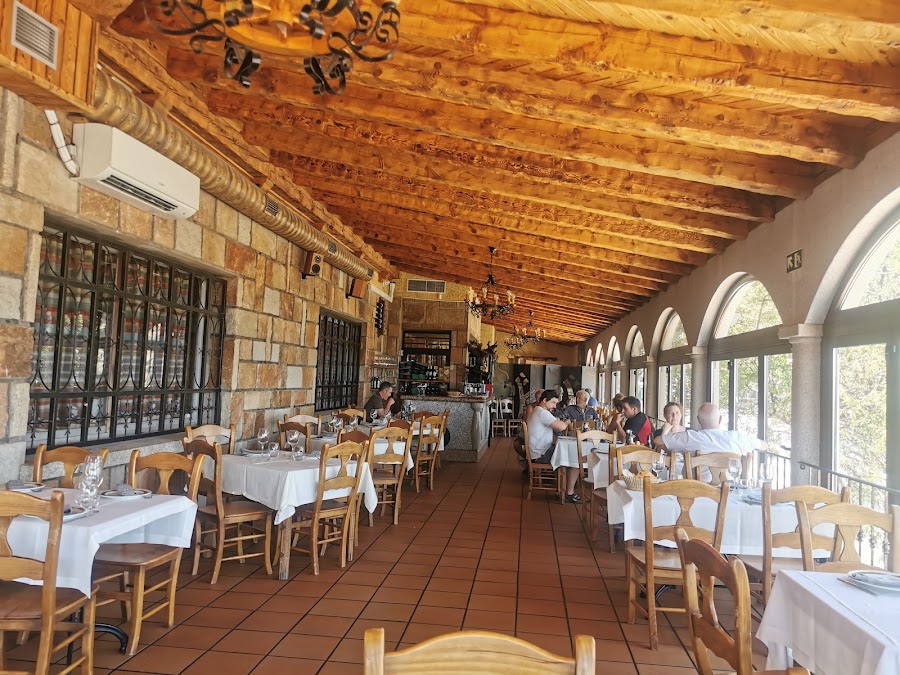 Restaurante El Cerrillo Casa Santos