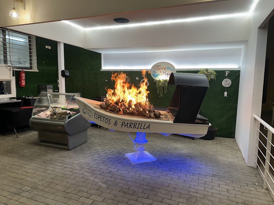 Tierra y Mar Dos Hermanas