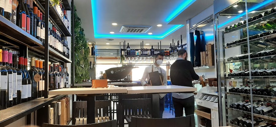 Vinoteca Castaño la Motilla